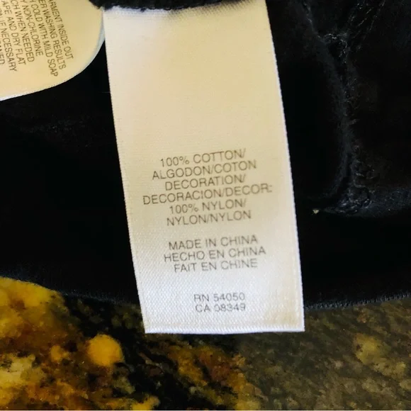 Jones New York Signature Woman Black Beaded V-Neck T-Shirt, 1X - Picture 9 of 10